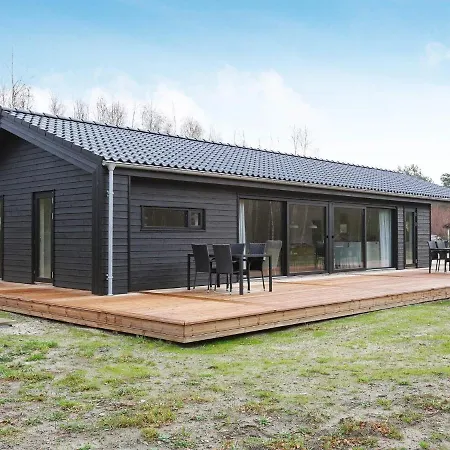 Holiday home Liii *